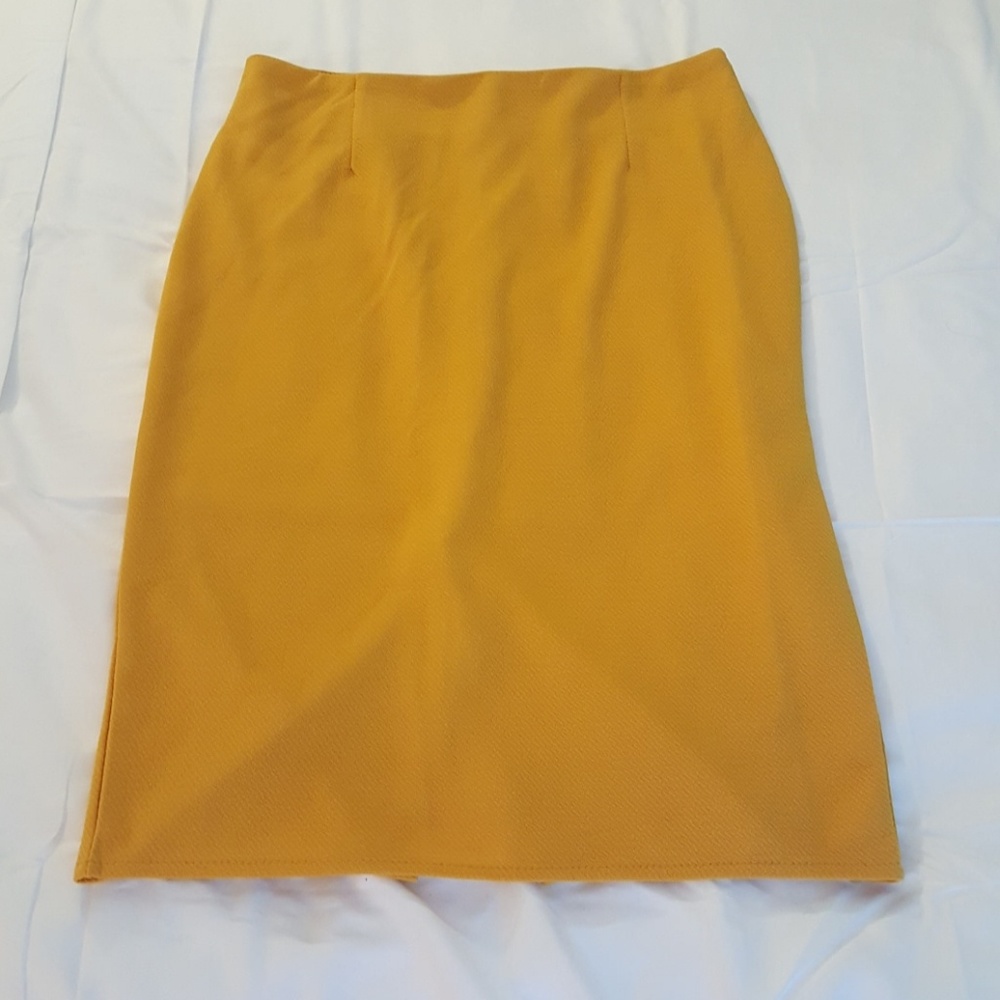 Choies Yellow midi skirt