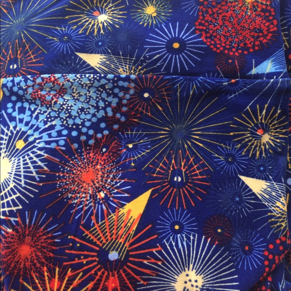 Lularoe Americana Fireworks TC leggings