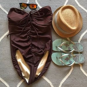 Retro Niki Wiok brown swim suit with ruched center