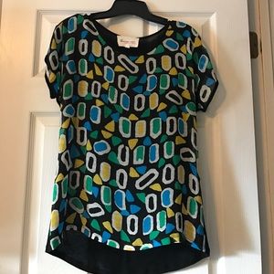 Geometric pattern shear blouse
