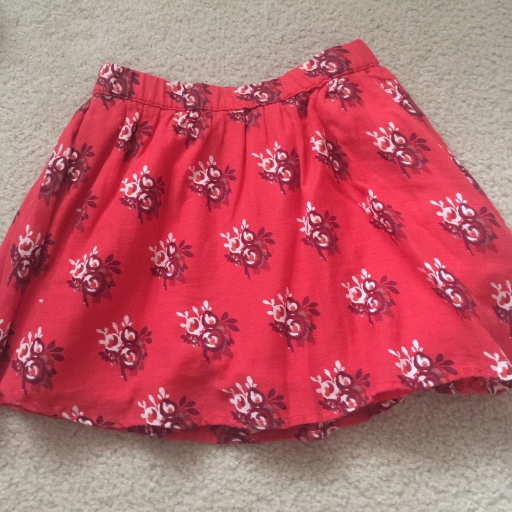 🎀Girls Old Navy lined skirt. Sz 5🎀