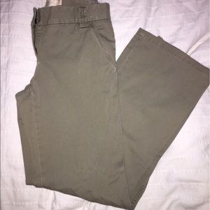 Classic twill chino favorite fit