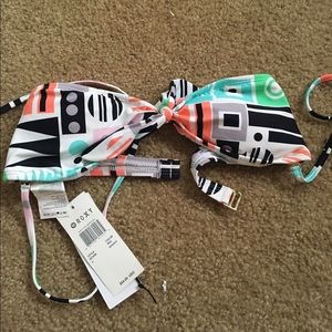 NWT Roxy Bikini Top