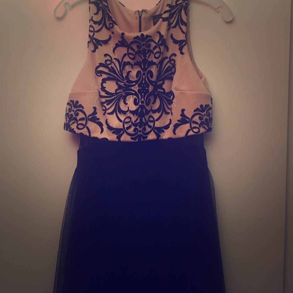 Damask design evening gown. Worn once !