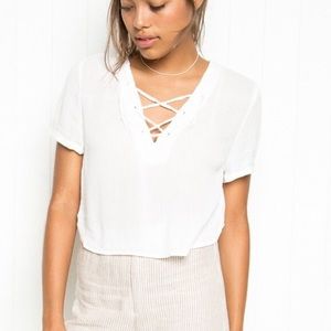 ⬇️ PRICE DROP! ⬇️🌻✨☀️ Brandy Melville Lace Up Top