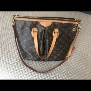 Pre-own Palermo PM Louis Vuitton Purse