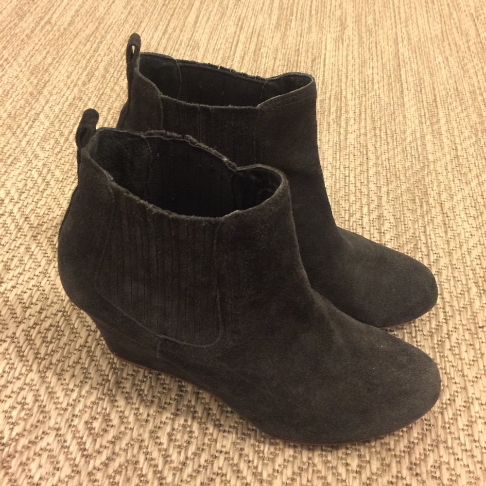 Dolce Vita suede wedge booties