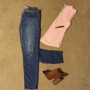 Jolt medium wash skinny jeans