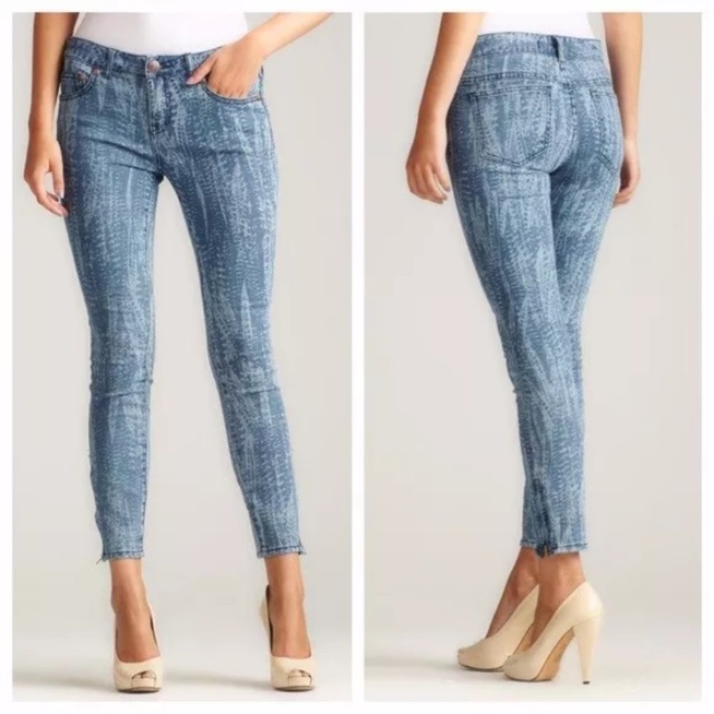 Free People Feather Print Cropped Skinny
