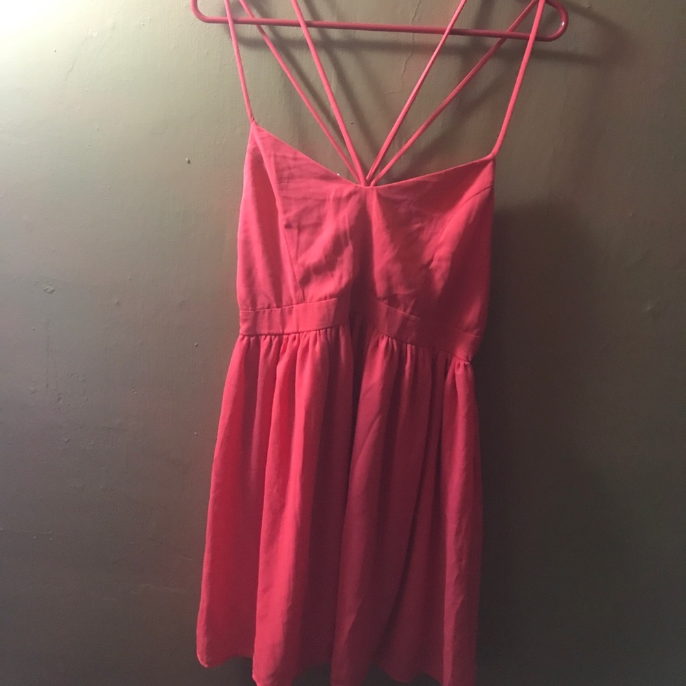 Cute dress with straps