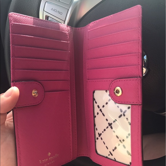 Kate spade Wallet - Picture 2 of 2