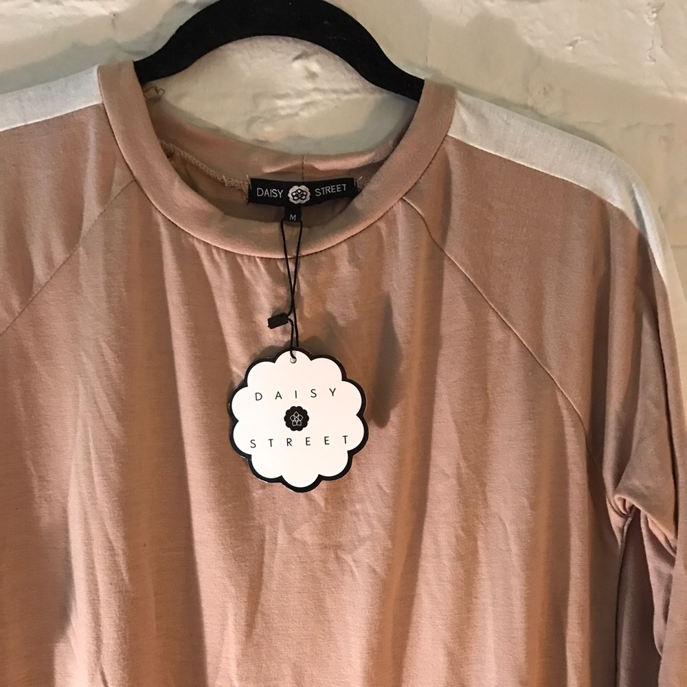 πASOS T-SHIRT DRESSπ - Picture 4 of 4
