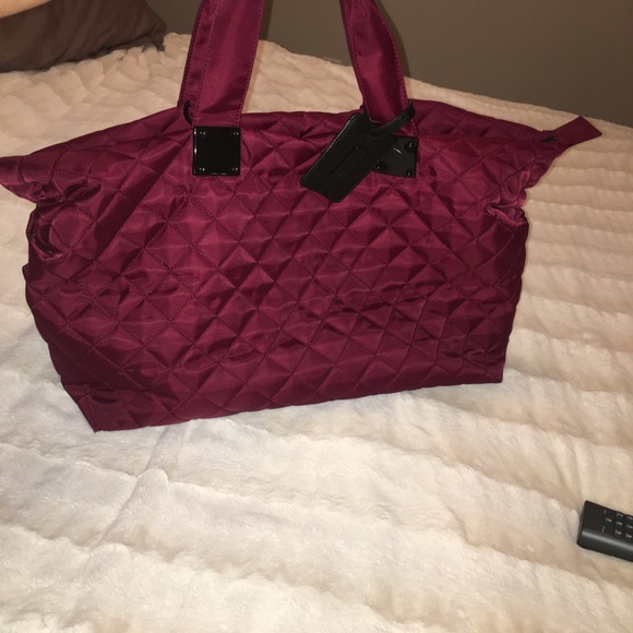 steve madden duffle bag - Picture 2 of 4