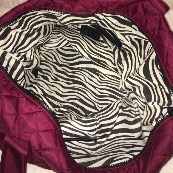 steve madden duffle bag - Picture 3 of 4