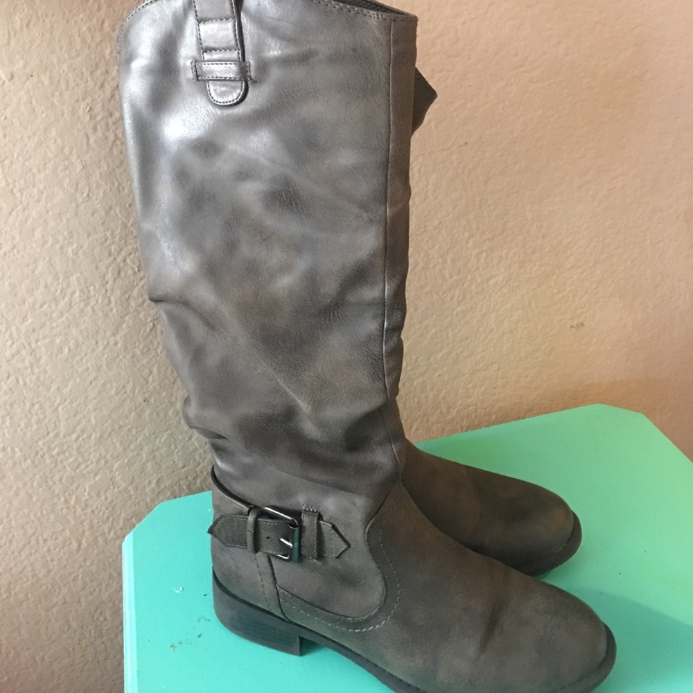 Gray boots