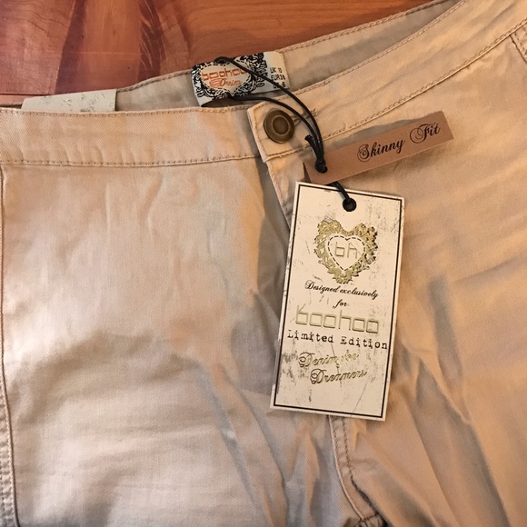 👖ASOS SKINNY CREAM JEANS RIPPED KNEE👖 - Picture 4 of 4