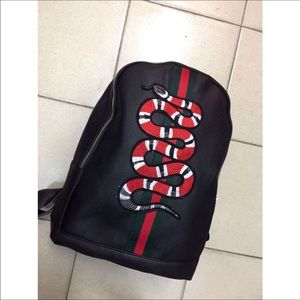 Gucci backpack 🎒