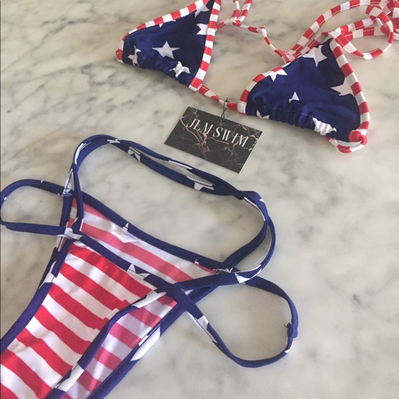 • Stars & Striped Strappy Bikini • - Picture 3 of 4