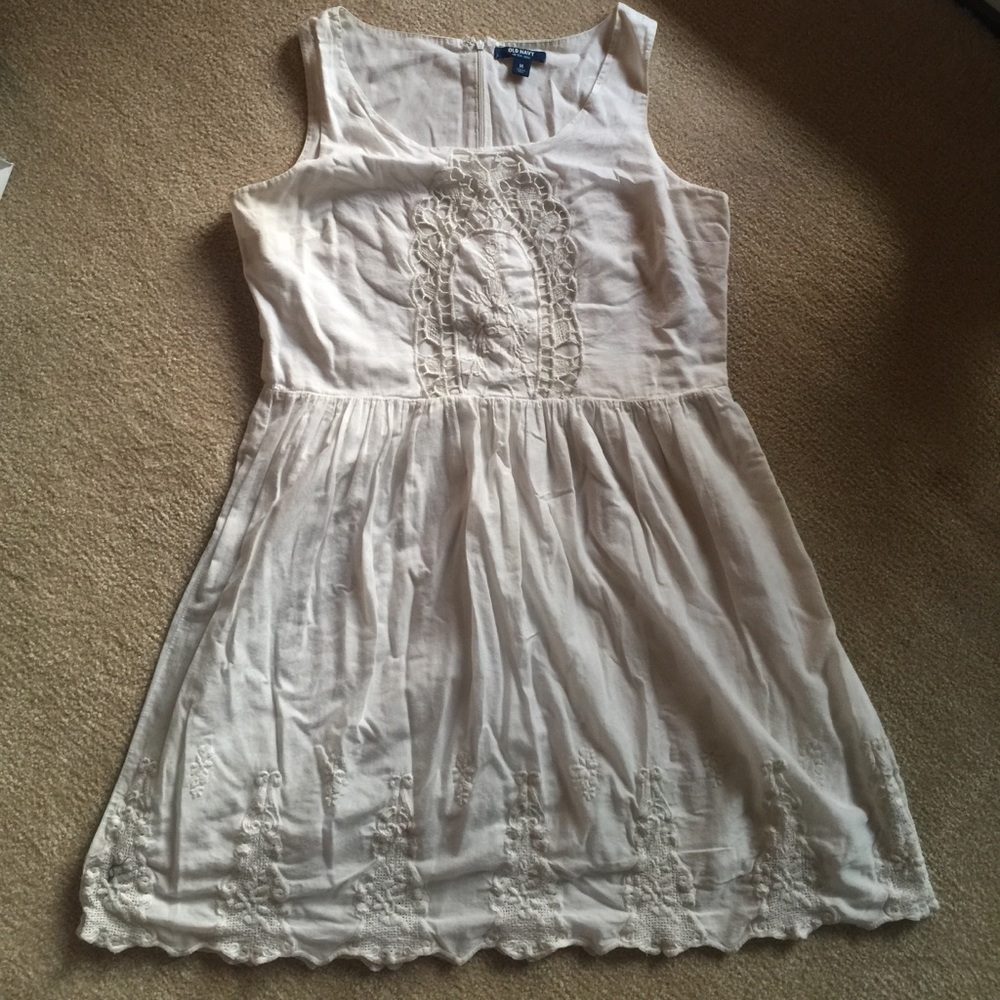 White Old Navy Dress Size 14