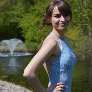 Meet your Posher, Brooke