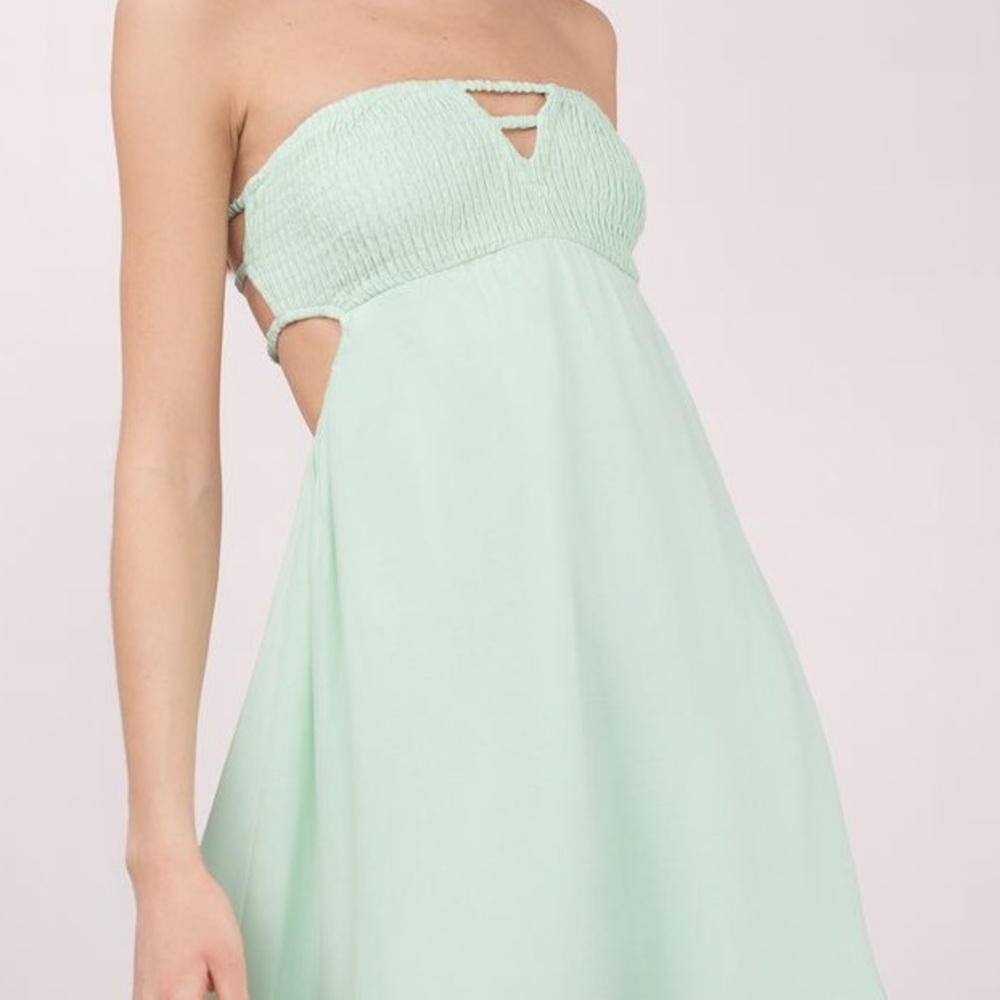 (NWOT TEAL, not pictured) Strapless Tobi Dress
