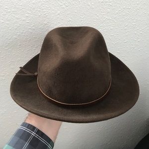 Fedora - Yellow 108