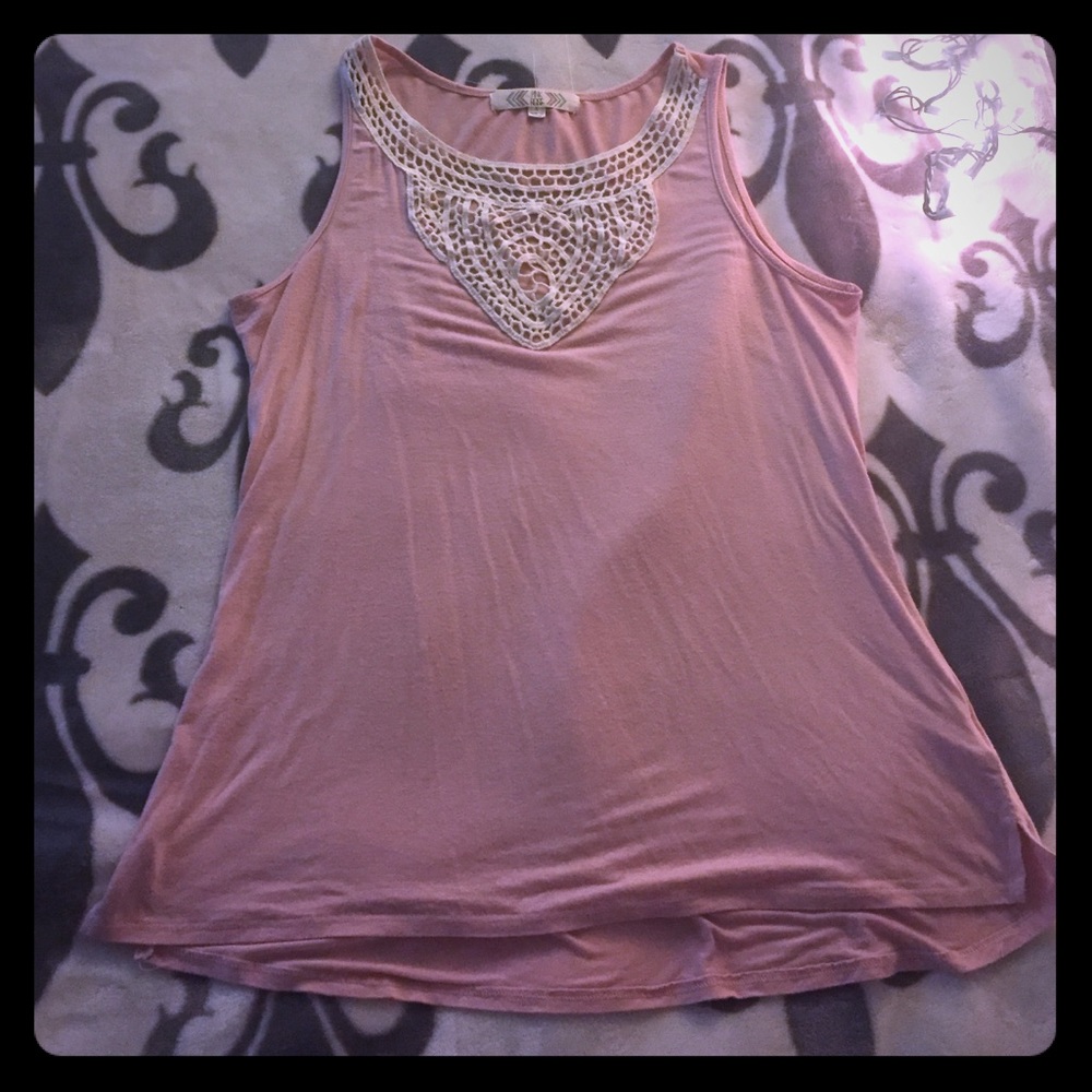 XL crochet neck light pink tank