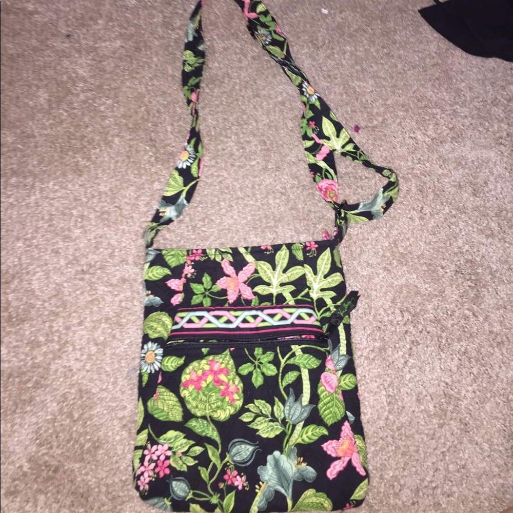 VERA BRADLEY BAG