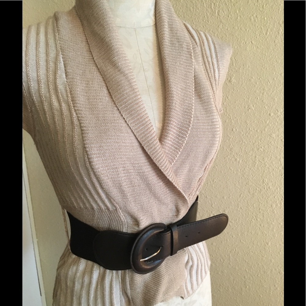 Sweater Vest//Belt Included