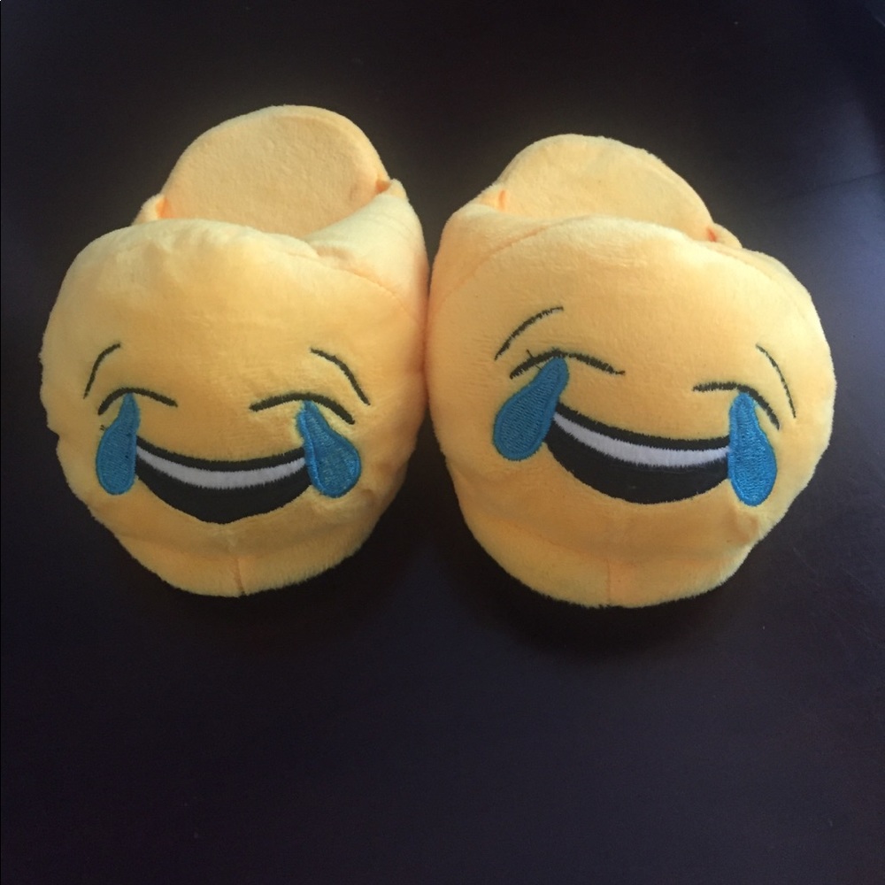 Toddler Emoji Slippers 😂