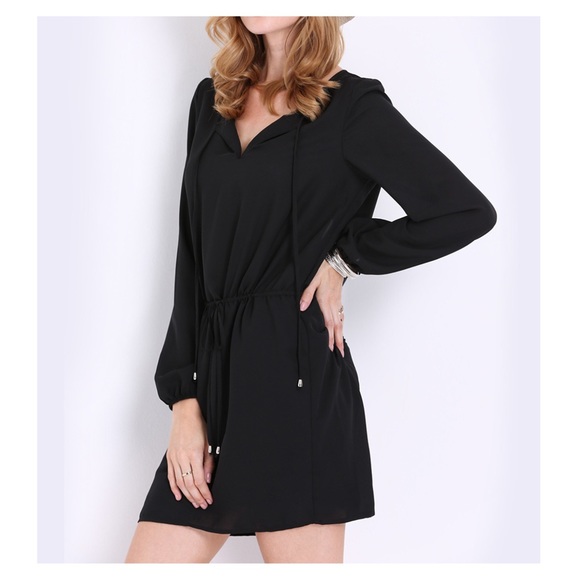 MBM Unlimited Dresses & Skirts - ⚡️⚡️CLEARANCE Black Long Sleeve Blouson Dress