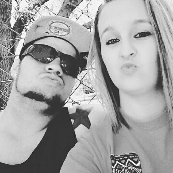 Meet your Posher, Logan - Picture 1 of 1