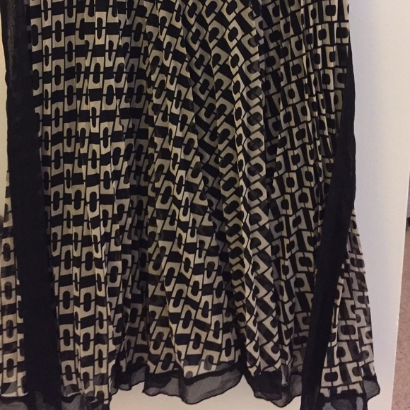 Rabbit Rabbit Geometric Printed Dress - Picture 2 of 4