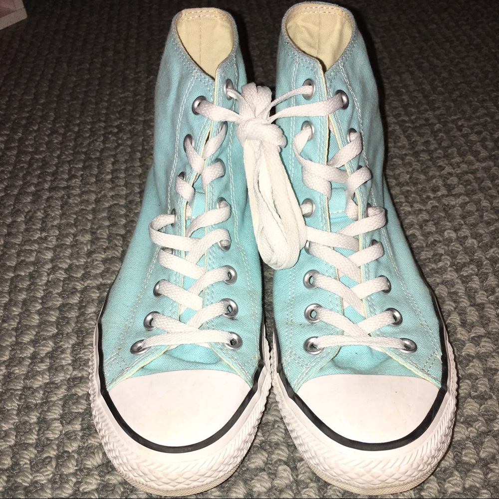 blue converse high tops 💎