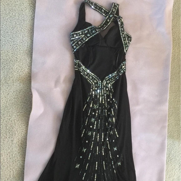 Black prom dress - Picture 5 of 5