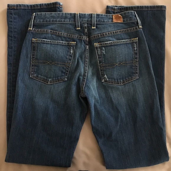 LucKy BrAnd JeAns 27 - Picture 6 of 13