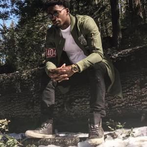 Meet your Posher, Joshua