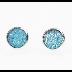 ☀️ Handmade Blue Druzy Style Stud Earrings