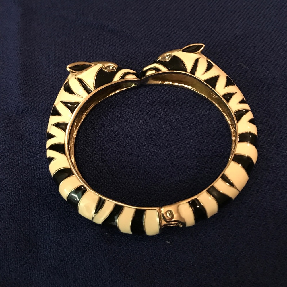 Stella & dot bangle