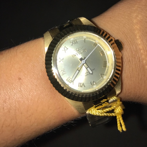 Invicta Gold Watch - Picture 8 of 8