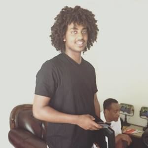 Meet your Posher, Dawit