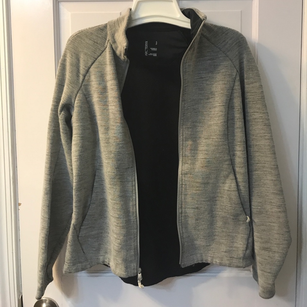 Women's wool jacket