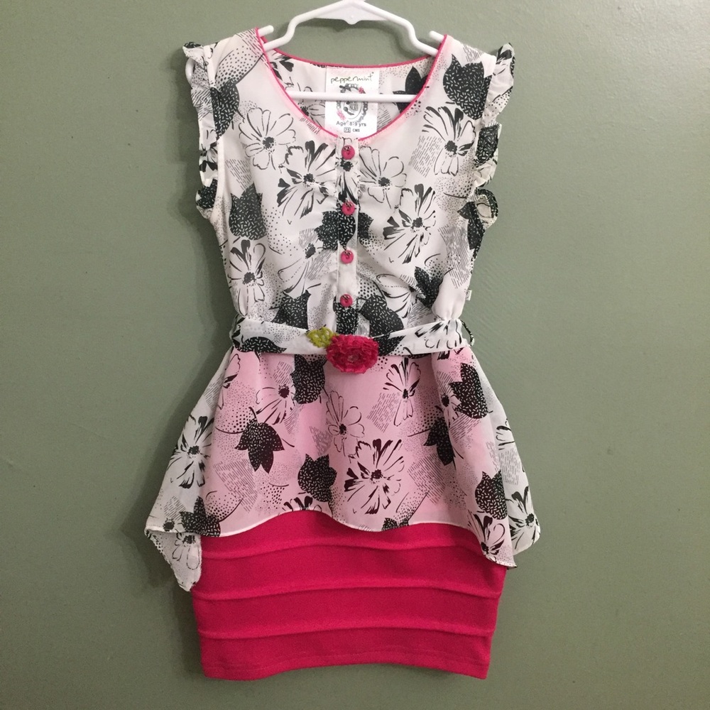 🎉HP🎉LIKE NEW Peppermint Dress, 8-9Y