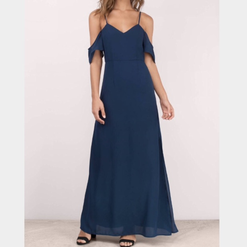 •Tobi• Romantic Off Shoulder Maxi Dress