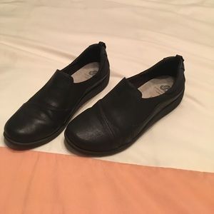 Black Clarks Flats without Strap