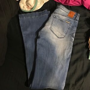 Light wash dear john back stage flare inseam 28