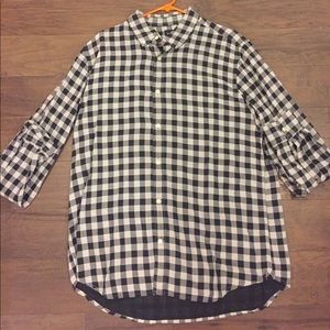 Gap button down shirt