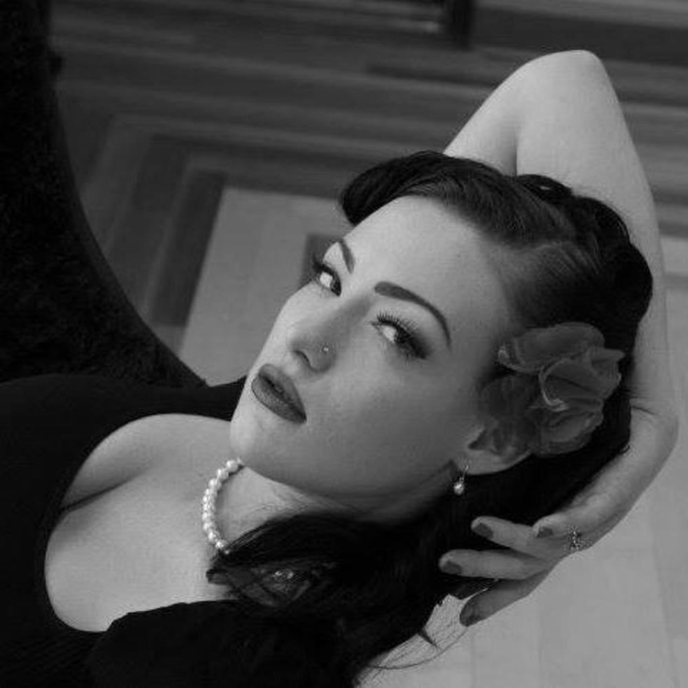 Meet your Posher, Melisa