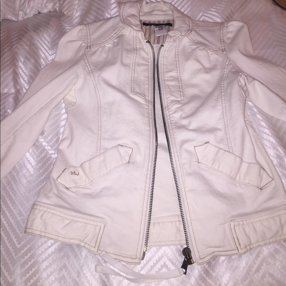 MARC JACOBS WHITE DENIM JACKET!