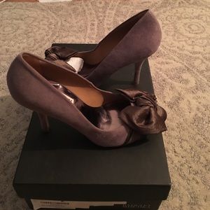 Badgley Mischka Sydney Pump Taupe Sz 5.5 NIB